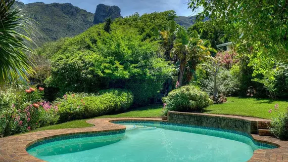 Klein Bosheuwel Guest House | Western Cape (il) - West Coast DC - Drakenstein - Cape Town (ve civarı) - Cape Town - Newlands