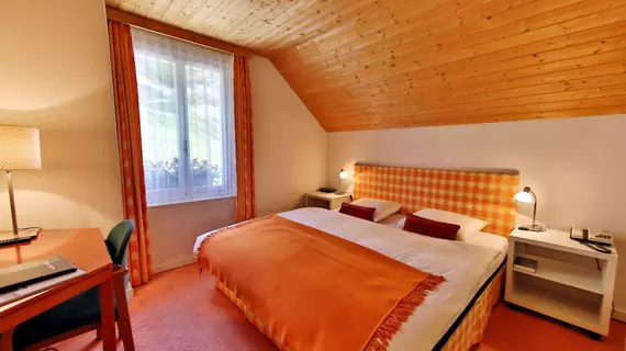 Chalet-Hotel Larix | Maloja District - Graubuenden - Davos