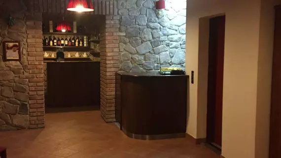 Hotel Ristorante Villa Rantù | Sicilya - Messina (vilayet) - Militello Rosmarino