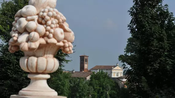 Villa Belussi | Lombardy - Cremona (vilayet) - Corte de'Cortesi Con Cignone