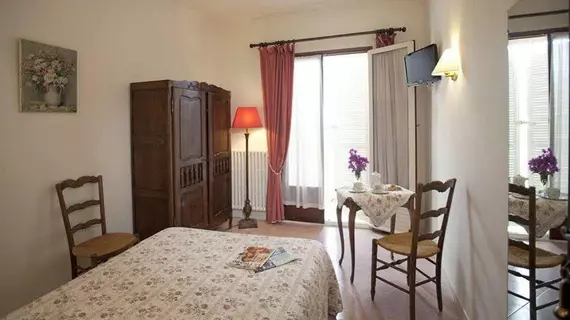 Logis Hotel Belle Vue | Provence - Alpes - Cote d'Azur - Var - Toulon - Hyeres (ve civarı) - Le Lavandou