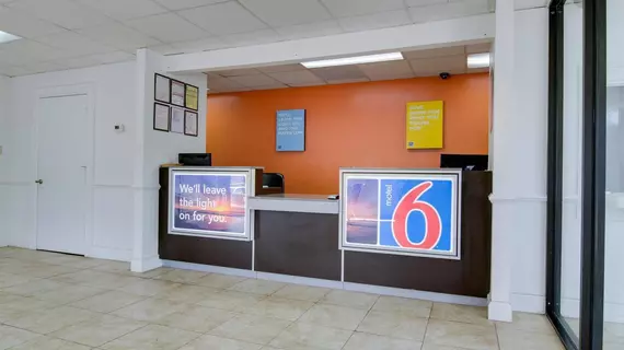 Motel 6 Atlanta Ga | Georgia - Atlanta (ve civarı) - Chamblee