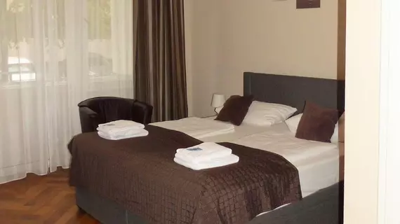 Hotel Elegia am Kurfürstendamm | Berlin (ve civarı) - Tempelhof-Schoeneberg - Diplomatic Quarter - Batı Berlin Merkezi