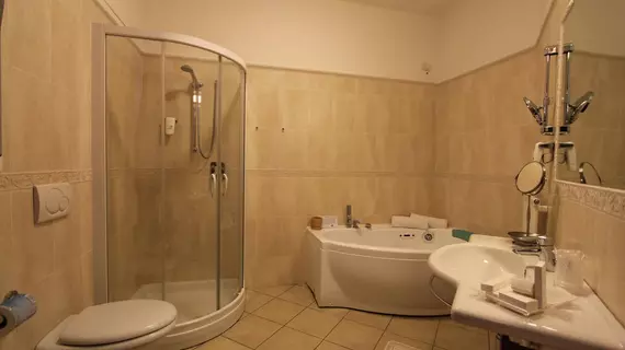 Hotel Sovrana | Emilia-Romagna - Rimini - Marina Centro