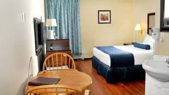 Days Inn Blainville | Quebec - Montreal (ve civarı) - Blainville