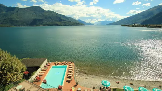 Hotel Regina | Lombardy - Como (il) - Gravedona