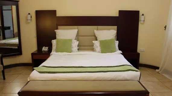 Chamba Valley Exotic Hotel | Lusaka