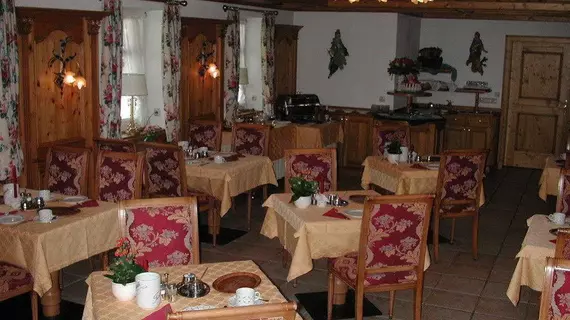 Hotel Edelweiss Garni | Bavyera - Garmisch-Partenkirchen