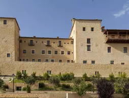 Hotel Eurostars Convento Capuchinos | Kastilya ve Leon - Segovia (vilayet) - Segovia - Segovia Tarihi Şehir Merkezi