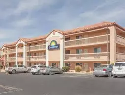 Days Inn South at Lenwood | Kaliforniya - San Bernardino County - Victorville (ve civarı) - Barstow