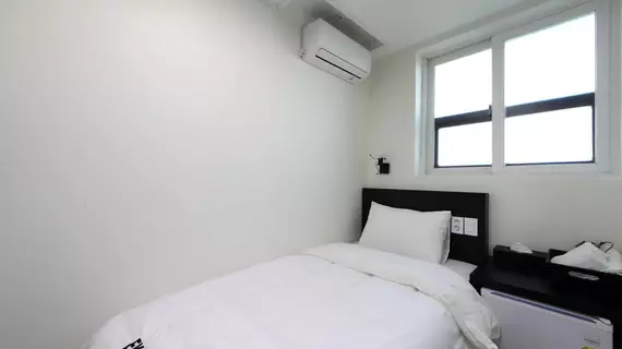 Ekonomy Hotel Incheon | Gyeonggi - Incheon (ve civarı) - Incheon - Bupyeong