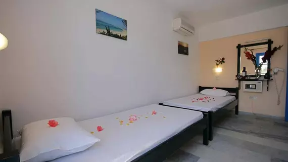 Sunny Beach Studios | Ege Adaları - Naxos