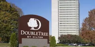 DoubleTree by Hilton Overland Park - Corporate Woods