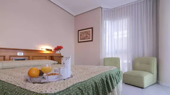 Hotel Don Rodrigo | Kastilya ve Leon - Palencia (vilayet) - Palencia