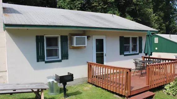 Hill View Cottages | New York - George Gölü (ve civarı) - Lake George