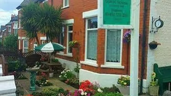 Bryn Coed Guest House | Galler - Colwyn Bay