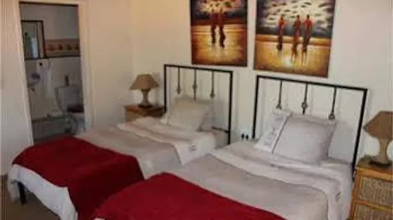 Big Tree B and B and Guest House | Gauteng - City of Tshwane - Johannesburg (ve civarı) - Midrand