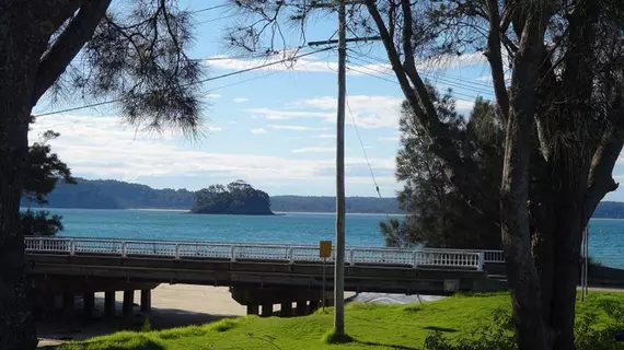 Caseys Beach Holiday Park | New South Wales - Batemans Bay (ve civarı) - Sunshine Bay