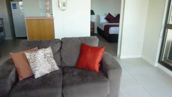 Coral Towers Holiday Suites | Queensland - Cairns - Cairns (ve civarı) - Cairns North