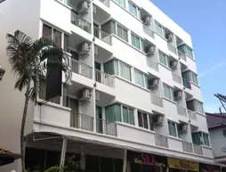 The Silk Hill Hotel | Phuket (ve civarı) - Patong - Nanai Caddesi