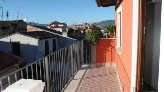 Angelino Home | Abruzzo - L'Aquila (il) - Sulmona