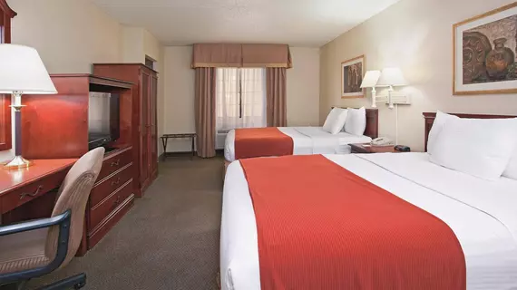 Baymont Inn and Suites Rock Springs | Wyoming - Rock Springs (ve civarı) - Rock Springs