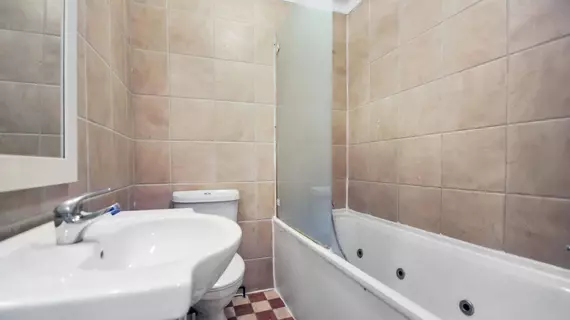 Access Earls Court | Londra (ve civarı) - Kensington - Earl's Court