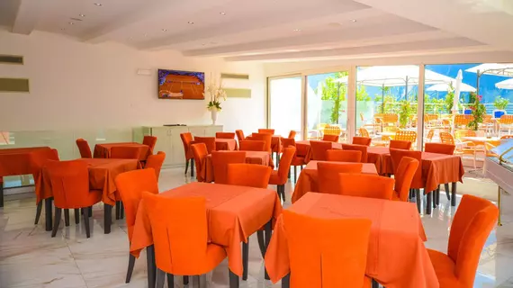 Garda Suite | Lombardy - Brescia (il) - Limone sul Garda