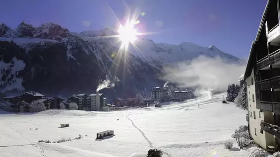 Les Balcons du Savoy | Auvergne-Rhone-Alpes - Haute-Savoie (bölge) - Chamonix-Mont-Blanc - Chamonix Kent Merkezi