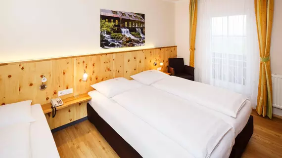 Pension Jageredt | Upper Austria (Yukarı Avusturya) - Nussbach