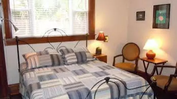 Brava House Bed and Breakfast | Teksas - Austin (ve civarı) - Austin