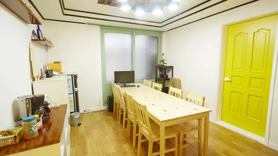 Owl Guesthouse - Hostel | Gyeonggi - Seul (ve civarı) - Jongno - Sunginil-tong