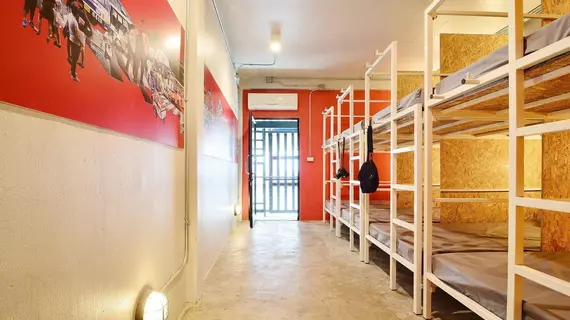 Adventure Hostel | Bangkok - Phaya Thai - Samsen Nai