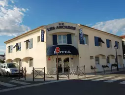 Hôtel Les Arcades | Provence - Alpes - Cote d'Azur - Bouches-du-Rhone (bölge) - Arles (ve civarı) - Saintes-Maries-de-la-Mer