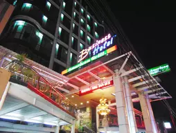 Business Hotel Tomang | West Java - Cakarta (ve civarı) - Cakarta - Batı Cakarta - Grogol