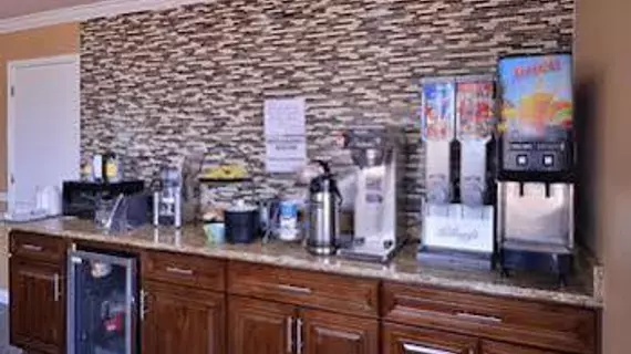 Americas Best Value Inn and Suites Siloam Springs | Arkansas - Bentonville - Fayetteville (ve civarı) - Siloam Springs