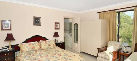 Albany's Big Grove Bed & Breakfast | Batı Avustralya - Big Grove