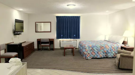 Desoto Inn and Suites Missouri Valley | Iowa - Council Bluffs (ve civarı) - Missouri Valley