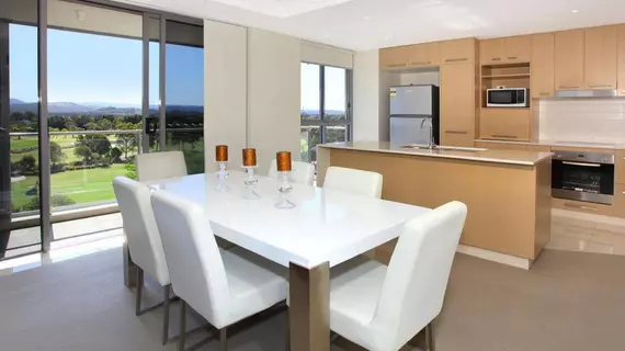 Signature Waterfront Apartments | Queensland - Gold Coast (Altın Sahil) - Merrimac