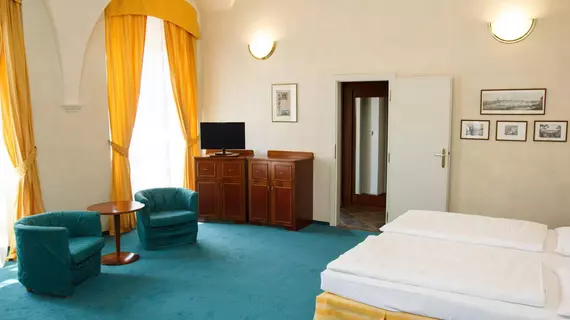 Adalbert Ecohotel | Prag - Městská čast Praha 6 (en büyük Prag ilçesi) - Streshovice - Brevnov