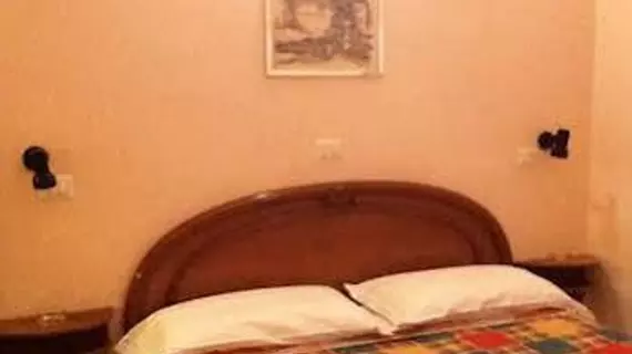 Hotel Bernheof | Liguria - Cenova (il) - Ponente - Cenova (ve civarı) - Cenova