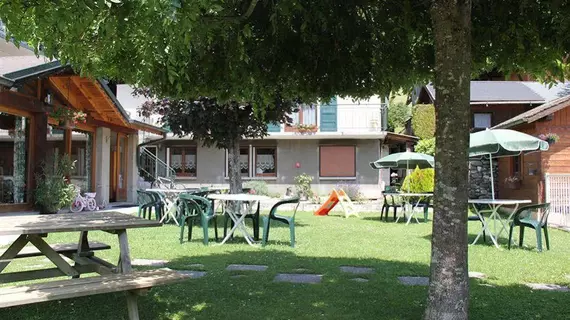 Hôtel l’Ours Blanc | Auvergne-Rhone-Alpes - Haute-Savoie (bölge) - Morzine