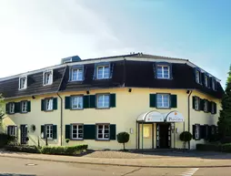 Hotel Pontivy | Kuzey Ren-Westfalia - Rhein-Erft-Kreis - Wesseling