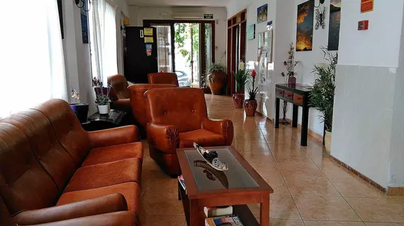 Hostal Horizonte | Balearic Adaları - İbiza Adası - Sant Antoni de Portmany