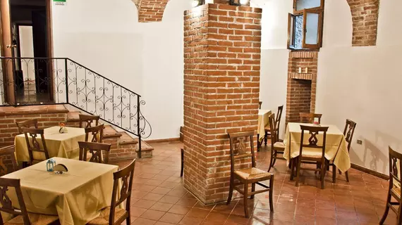 Albergo Rondò | Piedmont - Alessandria (il) - Acqui Terme