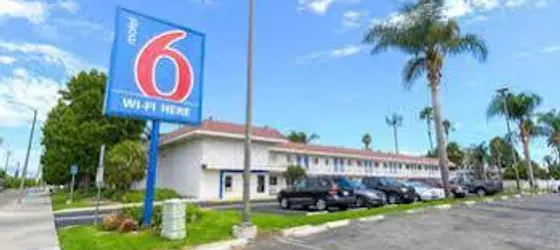 Motel 6 Costa Mesa | Kaliforniya - Orange County - Costa Mesa