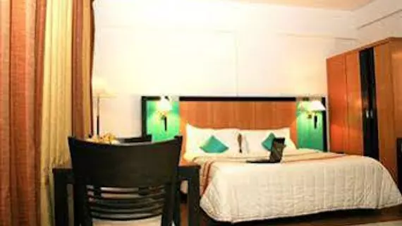 The Mercy Luxury Business Hotel | Kerala - Ernakulam Bölgesi - Koşin (ve civarı) - Koçi