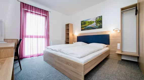 Cleverhotel | Lower Austria (Aşağı Avusturya) - Herzogenburg