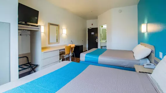 Motel 6 Portland North | Oregon - Portland (ve civarı) - Portland