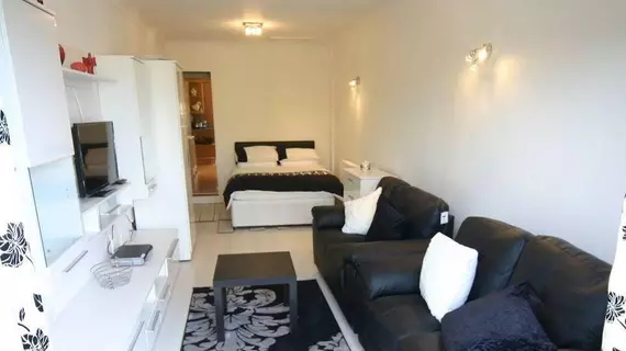 Bryngower House | Galler - Powys - Swansea